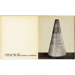 Galerie Sonnabend exposition en 1969 des sculptures de Mario Merz