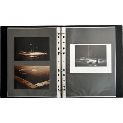 book de Pascal Convert : sont réunis sous classeur noir un certain nombre de documents constituant le book de l'artiste en 1985