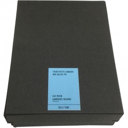 coffret de carton noir pour le tirage de tête du livre d'artiste de Lawrence Weiner
