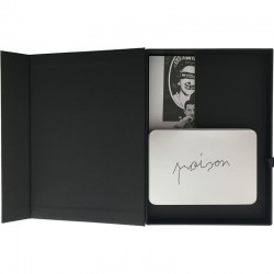 Le coffret du traite de tête de Claude Lévêque, pour le livre "Catalogue raisonné des cartons d'invitation"