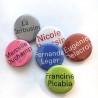 Lot de 6 badges "portraits" d'Agnès Thurnauer